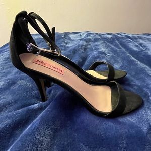 Black Betsey Johnson Heels